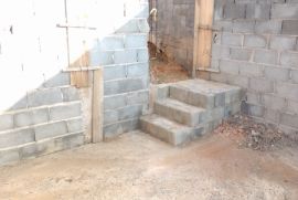 Terreno à venda Altos de Sumaré com 132m² - 1 dormitório -  vagas - R$ 120.000 - 1656164314-inbound3814444252636463248.jpg