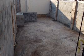 Terreno à venda Altos de Sumaré com 132m² - 1 dormitório -  vagas - R$ 120.000 - 759083554-inbound3523418558991456683.jpg
