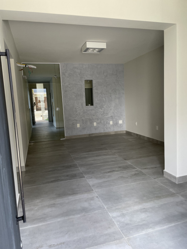 Comercial para alugar Tirol com 205m² e 1 quarto por R$ 4.700 - 1491920896-8bd30b20-184e-470e-92f3-e57489424d0c.jpeg