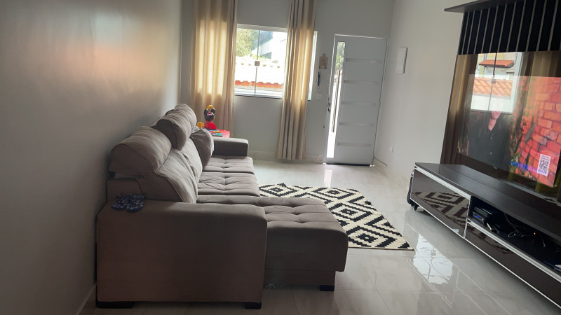 Casa à venda Vila Santana com 260m² e 3 quartos por R$ 900.000 - 360399351-9668122d-0356-4095-aa47-e706397d8209.jpeg