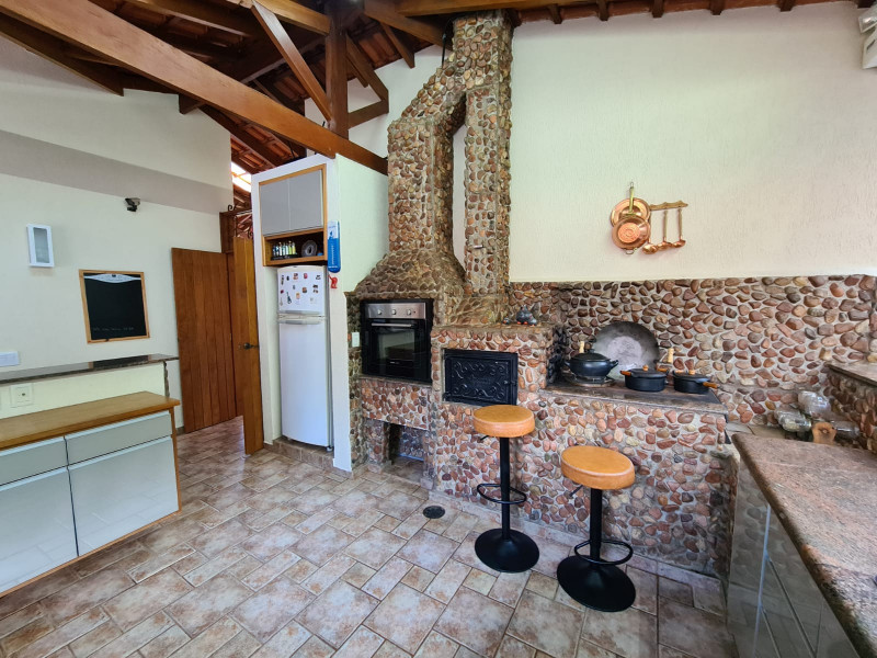 Casa à venda Capela do Barreiro com 435m² e 4 quartos por R$ 2.000.000 - 1064568848-3.JPG
