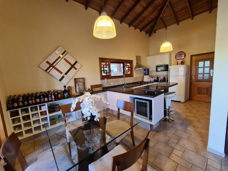 Casa à venda Capela do Barreiro com 435m² e 4 quartos por R$ 2.000.000 - 836947688-5.JPG