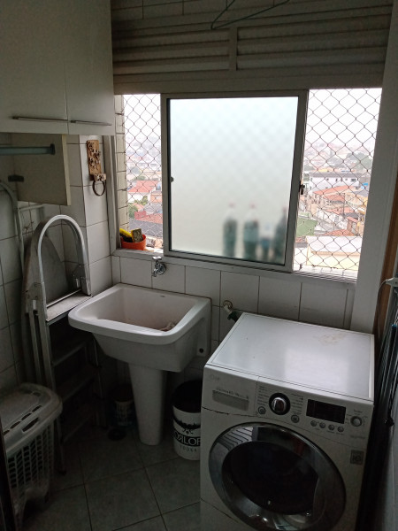 Apartamento à venda Vila Alpina com 72m² e 3 quartos por R$ 440.000 - 807835700-lavanderia01-1.jpg