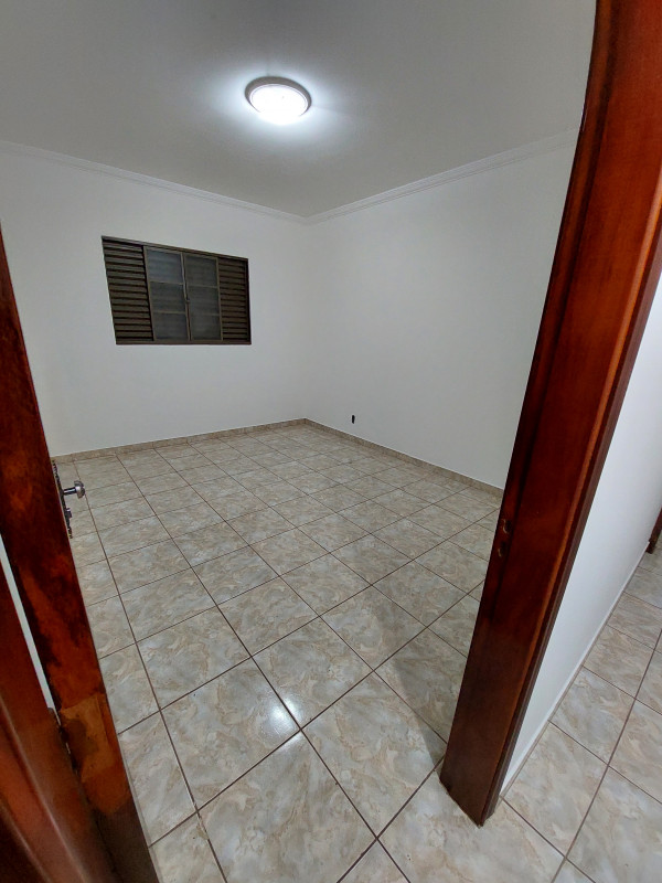 Casa à venda Parque Novo Mundo com 140m² e 2 quartos por R$ 280.000 - 74265124-20220817-093957.jpg