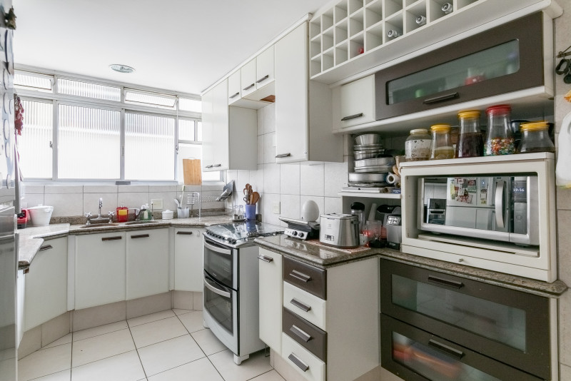 Apartamento à venda Higienópolis com 234m² e 4 quartos por R$ 2.450.000 - 819734816-r.jpg