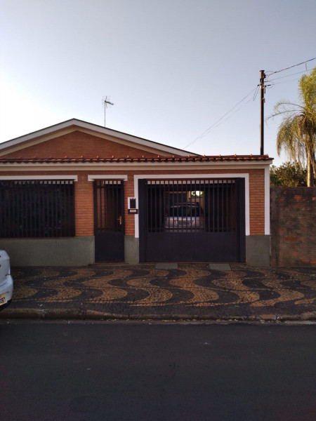 Casa à venda Centro com 500m² e 4 quartos por R$ 615.000 - 439032458-whatsapp-image-2022-11-18-at-11.jpeg