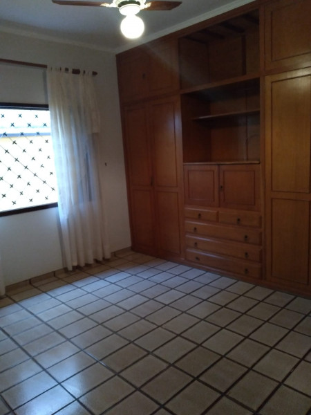 Casa à venda Centro com 500m² e 4 quartos por R$ 615.000 - 829076076-whatsapp-image-2022-11-18-at-11.jpeg