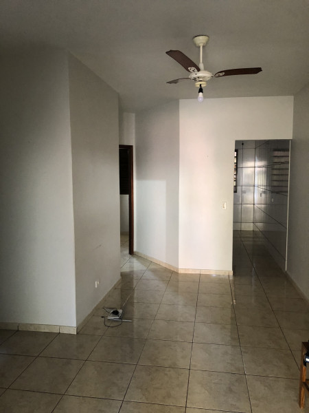 Casa à venda Jardim Ouro Verde II com 102m² e 4 quartos por R$ 141.000 - 1163420035-img-0868.jpg
