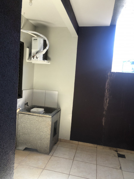 Casa à venda Jardim Ouro Verde II com 102m² e 4 quartos por R$ 141.000 - 1929885199-img-0942.jpg