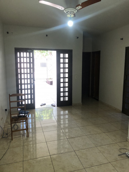 Casa à venda Jardim Ouro Verde II com 102m² e 4 quartos por R$ 141.000 - 679907507-img-0874.jpg