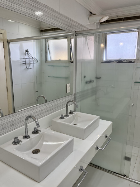 Apartamento à venda Centro com 130m² e 3 quartos por R$ 780.000 - 1573709762-4ddc02ee-969c-4501-8263-dacbe366ee38.jpeg