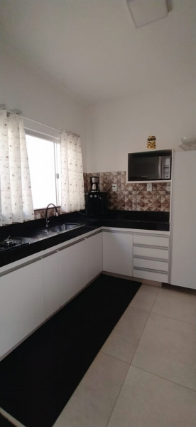 Casa à venda Planalto com 170m² e 3 quartos por R$ 415.000 - 1329355177-foto-cozinha.jpg