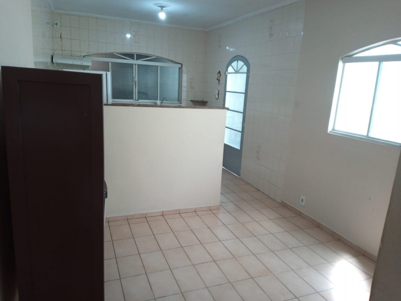 Casa à venda Jardim Marília com 250m² e 3 quartos por R$ 650.000 - 1073709471-8.jpeg