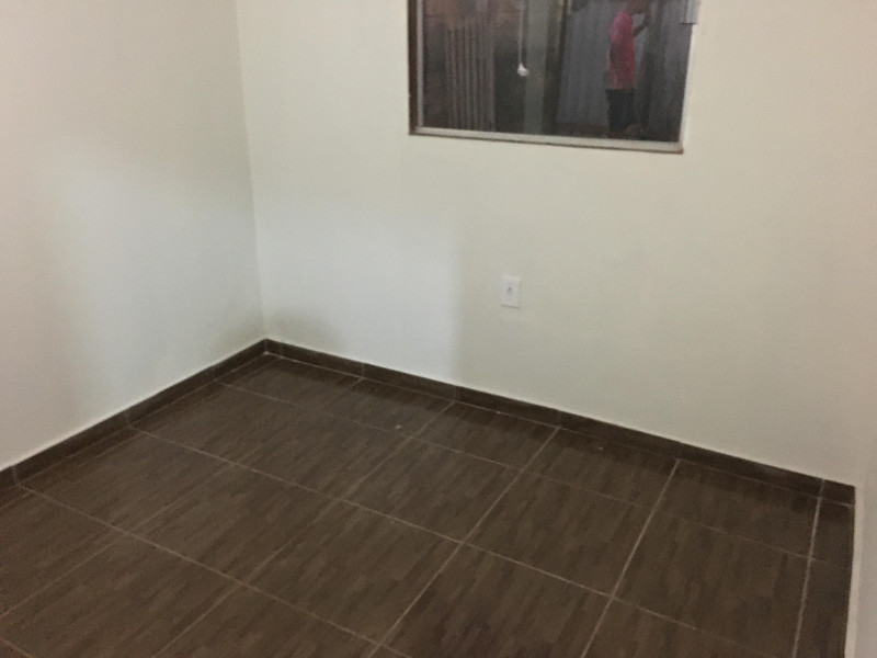 Casa à venda Parque Araguari com 200m² e 5 quartos por R$ 100.000 - 1222145494-img-0523.JPG