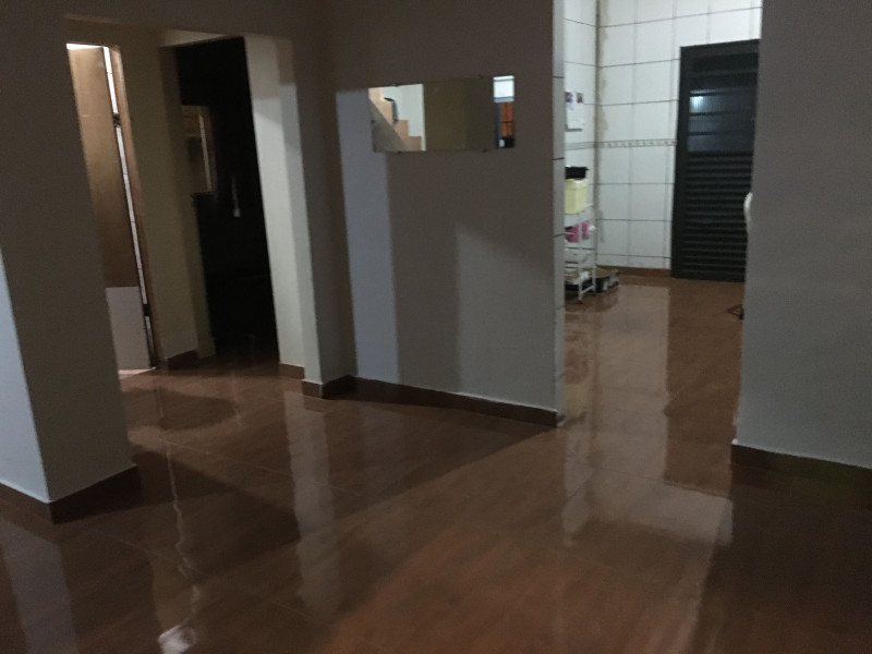 Casa à venda Parque Araguari com 200m² e 5 quartos por R$ 100.000 - 1396910610-img-0533.JPG