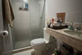 Apartamento à venda Taquara com 83m² - 2 dormitórios -  vagas - R$ 390 - 2110304279-banheirosuite02.jpg
