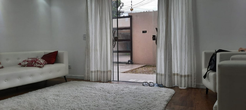 Comercial para alugar Xaxim com 290m² e 1 quarto por R$ 8.000 - 1493498708-5cbf9300-ac3e-4000-a277-3fa9c85d8c1e.jpeg