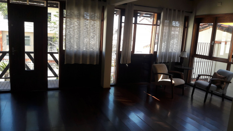 Casa à venda Jardim Amália com 197m² e 3 quartos por R$ 1.000.000 - 456142080-7.jpg