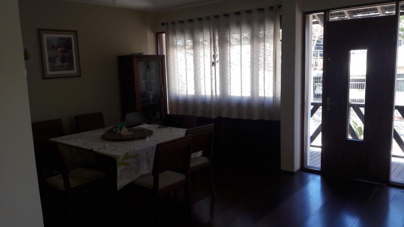 Casa à venda Jardim Amália com 197m² e 3 quartos por R$ 1.000.000 - 738615243-6.jpg