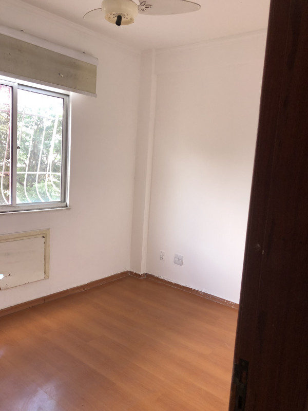 Apartamento à venda Dom Rodrigo com 62m² e 2 quartos por R$ 250.000 - 706744383-venda-apartamento-nova-iguacu-62m-2-quartos-rua-emilia-de-jesus-quarto-visita.jpg