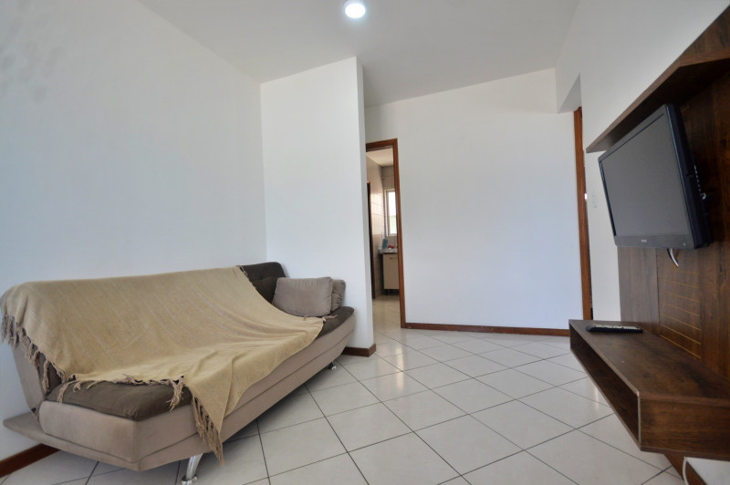 Apartamento à venda Centro com 85m² e 2 quartos por R$ 1.690.000 - 710254870-apartamento-a-venda-no-edificio-alice-em-balneario-camboriu-24.JPG