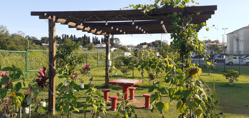 Apartamento à venda Parque Santa Rosa com 44m² e 2 quartos por R$ 180.000 - 1038072867-parreira-area-pet.jpg