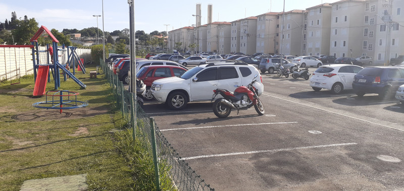 Apartamento à venda Parque Santa Rosa com 44m² e 2 quartos por R$ 180.000 - 639600589-estacionamento.jpg