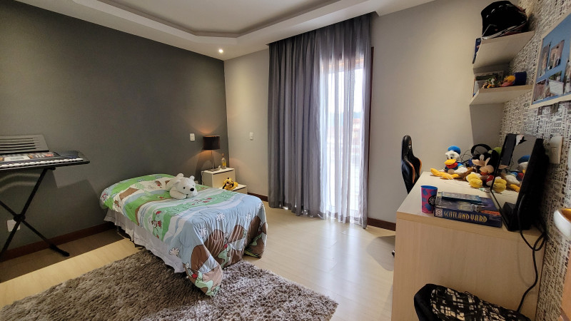 Casa à venda Parque São Luiz com 285m² e 4 quartos por R$ 1.300.000 - 811876334-20220612-115955.jpg