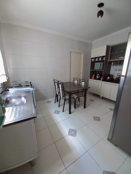 Casa à venda Vila Santa Margarida com 60m² e 2 quartos por R$ 250.000 - 1641388092-cozinha-1.jpeg