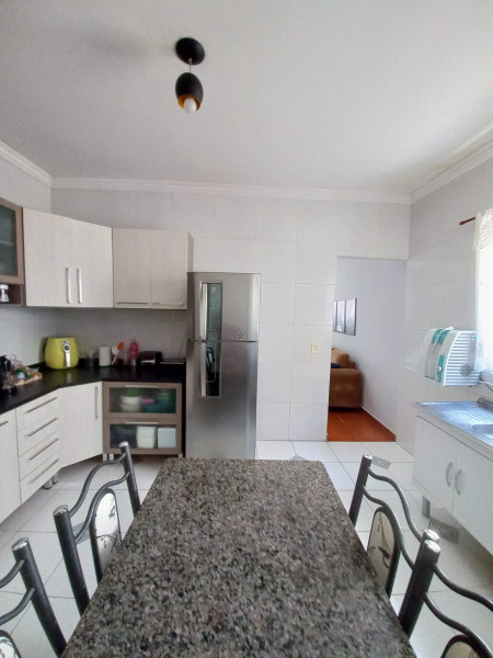 Casa à venda Vila Santa Margarida com 60m² e 2 quartos por R$ 250.000 - 621629762-cozinha-3.jpeg