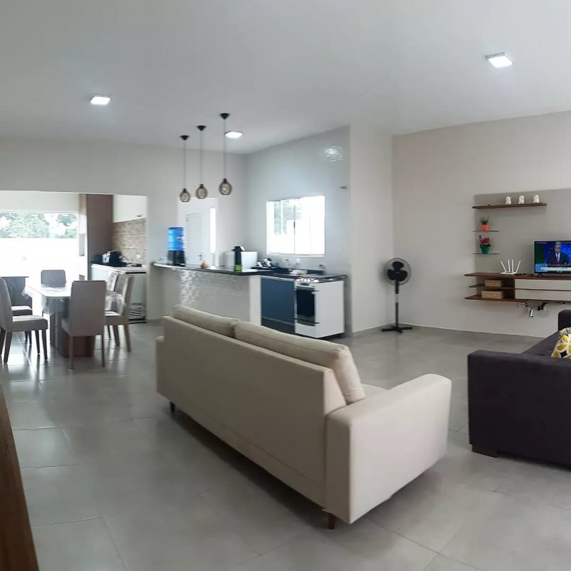 Casa de condomínio à venda Ninho Verde com 170m² e 3 quartos por R$ 650.000 - 33238868-sala-2.jpeg