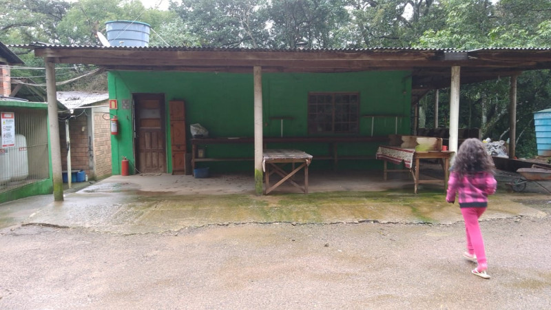 Sítio à venda Centro com 900m² e 2 quartos por R$ 170.000 - 1048707951-img-20220818-wa0064.jpg