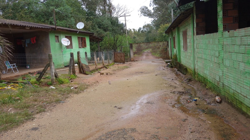 Sítio à venda Centro com 900m² e 2 quartos por R$ 170.000 - 1378293001-img-20220818-wa0103.jpg