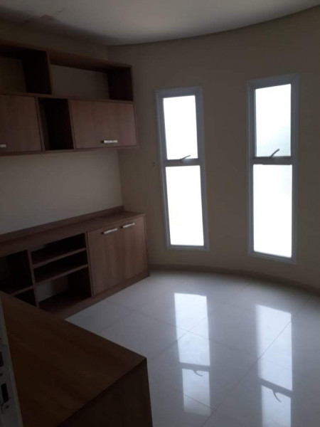 Casa de condomínio à venda Chácaras Reunidas São Jorge com 346m² e 3 quartos por R$ 1.600.000 - 1305549634-img-20221015-wa0013.jpg