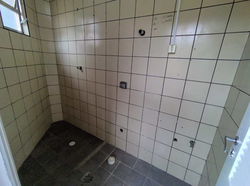 Apartamento à venda Gonzaga com 100m² e 3 quartos por R$ 400.000 - 119501084-lavanderia-1.jpg