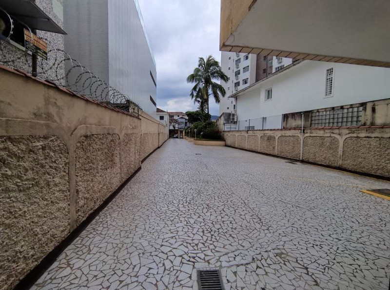 Apartamento à venda Gonzaga com 100m² e 3 quartos por R$ 400.000 - 1220699563-predio.jpg