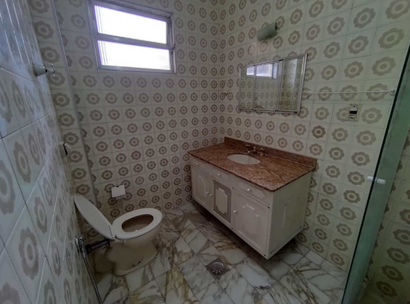 Apartamento à venda Gonzaga com 100m² e 3 quartos por R$ 400.000 - 1264556312-banheiro-2.jpg
