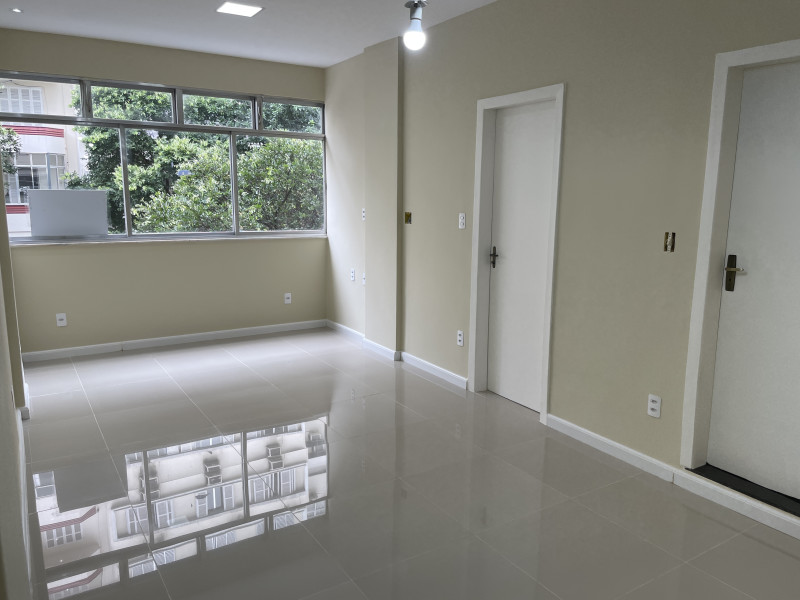 Apartamento à venda Copacabana com 61m² e 1 quarto por R$ 669.000 - img-3177.JPG