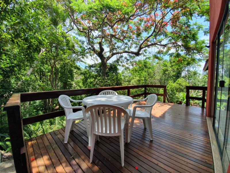 imóvel com 260m² - Sambaqui - Florianópolis