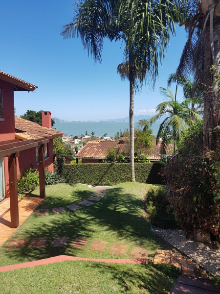 imóvel com 260m² - Sambaqui - Florianópolis