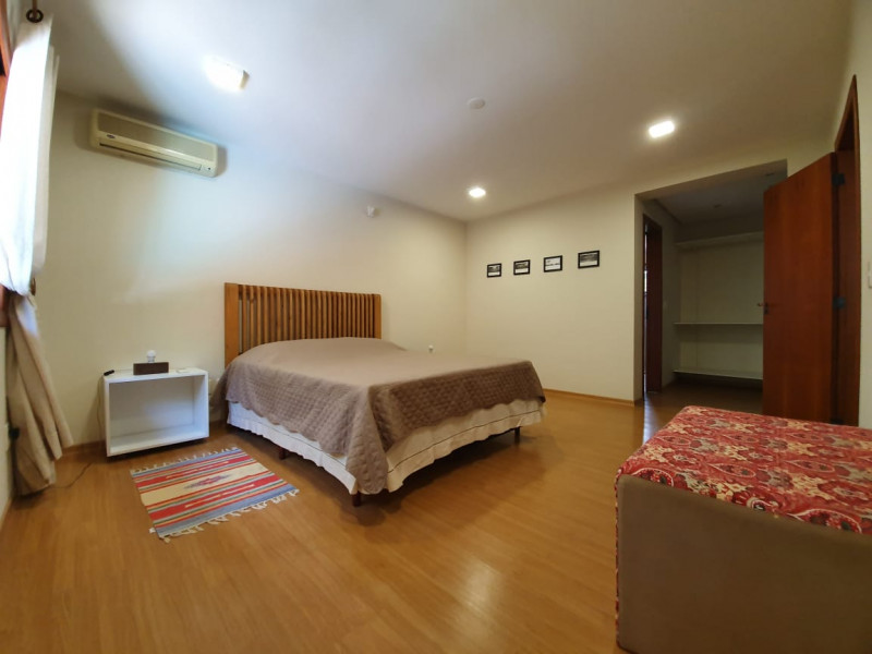 imóvel com 260m² - Sambaqui - Florianópolis