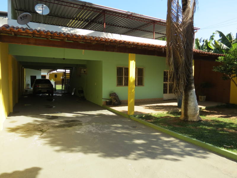 Casa à venda Sampaio (Vila Inhomirim) com 480m² e 3 quartos por R$ 260.000 - 1236639580-frente-da-casa-copia.JPG