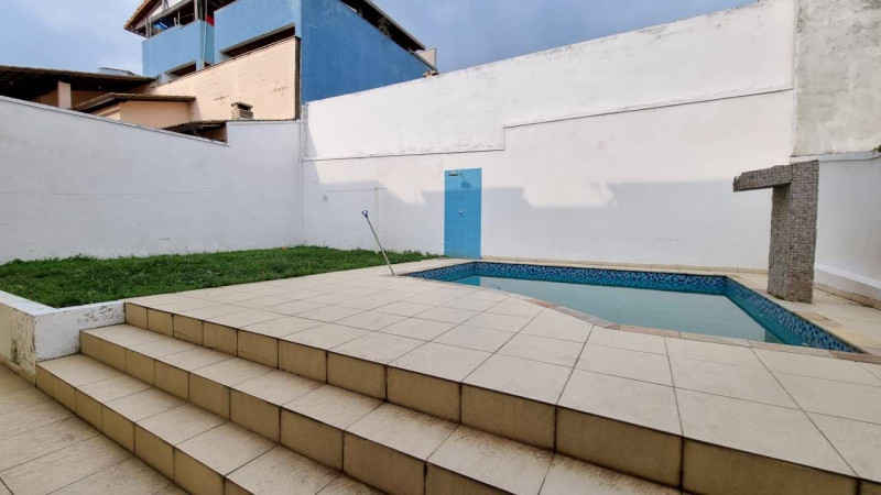 Casa de condomínio à venda Tanque com 304m² e 4 quartos por R$ 950.000 - 1359220491-31.jpeg