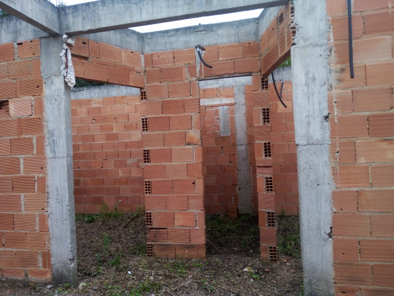 Casa à venda Unamar com 198m² e 2 quartos por R$ 80.000 - 1616721638-img-20221108-151902-916.jpg