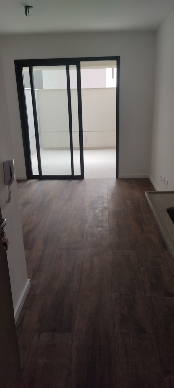 Kitnet à venda Vila Mariana com 32m² e 1 quarto por R$ 550.000 - 995410285-img-20221125-162700.jpg