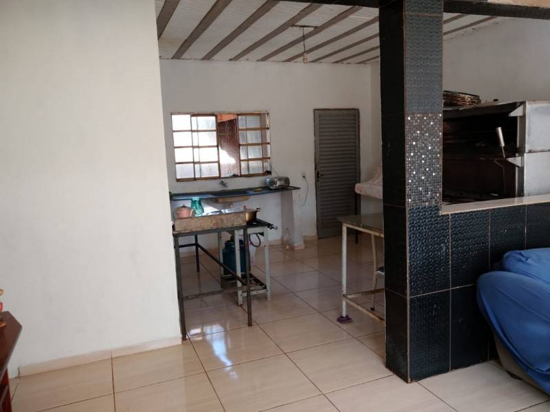 Casa à venda Vila Nasser com 256m² e 3 quartos por R$ 150.000 - 1265207507-img-20220930-wa0029.jpg