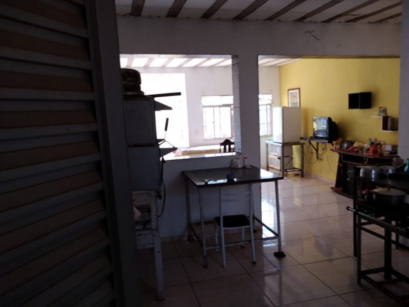 Casa à venda Vila Nasser com 256m² e 3 quartos por R$ 150.000 - 1301770215-img-20220930-wa0030.jpg