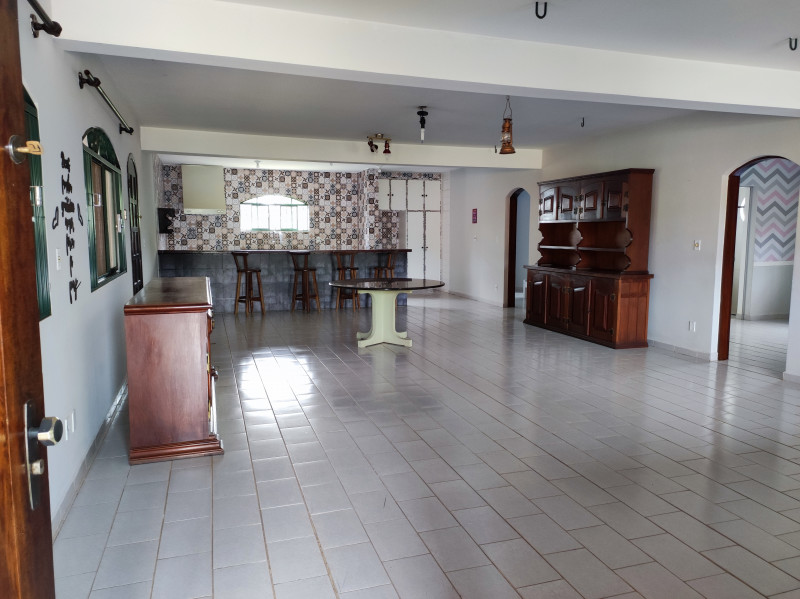 Chácara à venda Recanto das Flores com 5000m² e 6 quartos por R$ 2.300.000 - 2000683609-img-20220327-112634.jpg