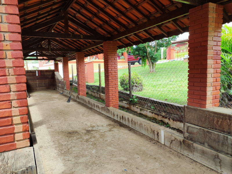 Chácara à venda Recanto das Flores com 5000m² e 6 quartos por R$ 2.300.000 - 943538036-img-20220327-112859.jpg