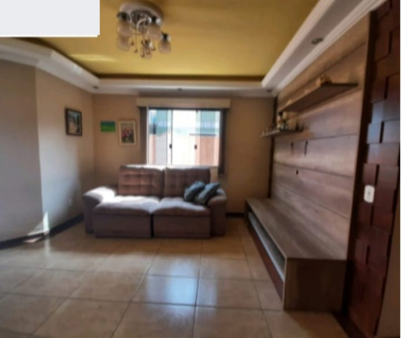 Casa à venda Village Rio das Ostras com 120m² e 3 quartos por R$ 390.000 - 2020303973-whatsapp-image-2022-12-07-at-12.jpeg